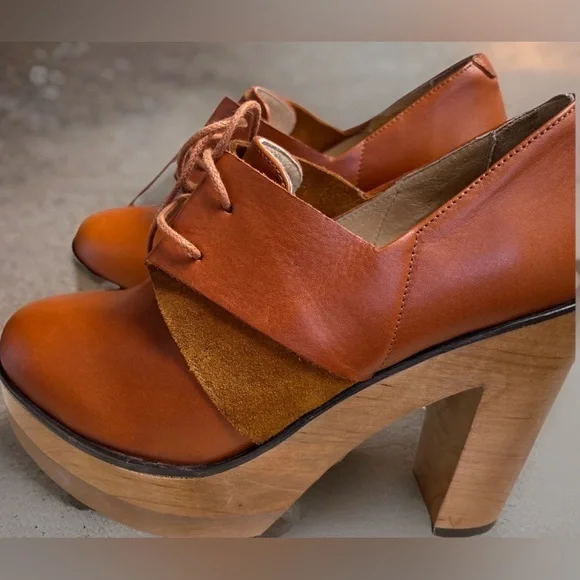 Anthropologie Cubanas Brown Cognac leather wood block Shoes platform women’s 7 - Picture 2 of 5
